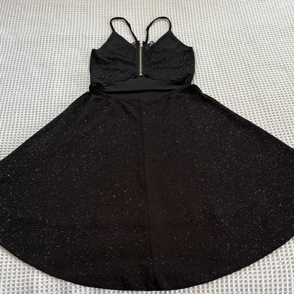 J for Justify Black Sparkle Hi-Lo Dress w/Spaghetti Straps & lace back. EUC M - Picture 9 of 9